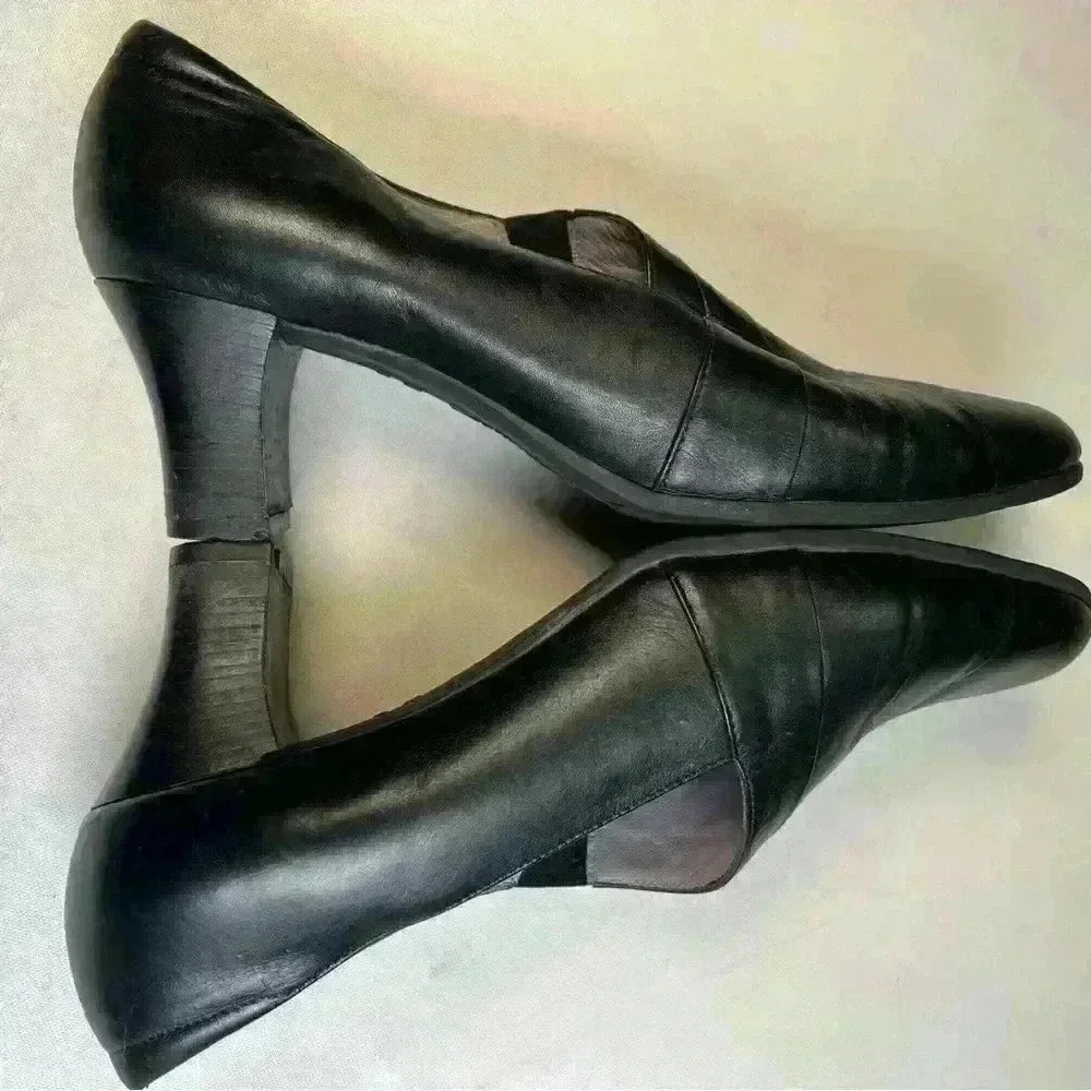 Beautifeel Shoes Womens 9 Pump Black Leather Pleated Block Heels lightly worn - Picture 11 of 13